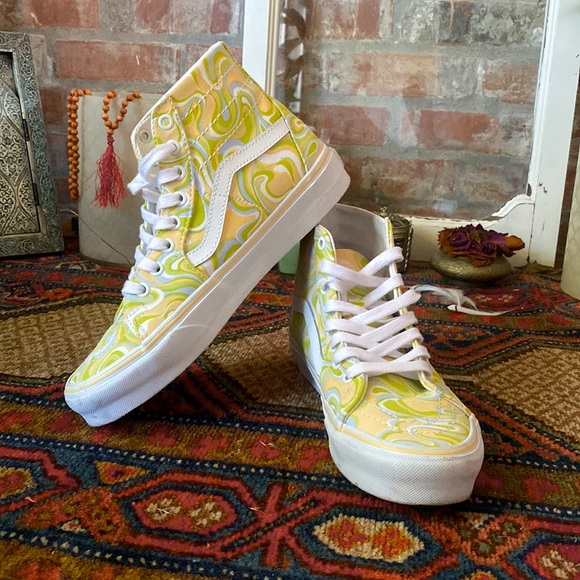 Sk8-Hi Tapered Vans - Picture 2 of 9